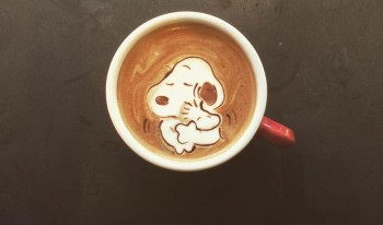 Triển lãm tranh hoạt hình cute trên những ly cà phê